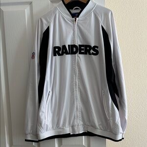 EUC - REEBOK NFL Raiders Team Apparel On Field Windbreaker